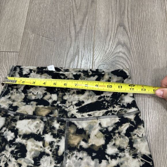 Lululemon Wunder Train High Rise Shorts 6" Sz 6 In Dispersed Light Raw Linen - Picture 5 of 6